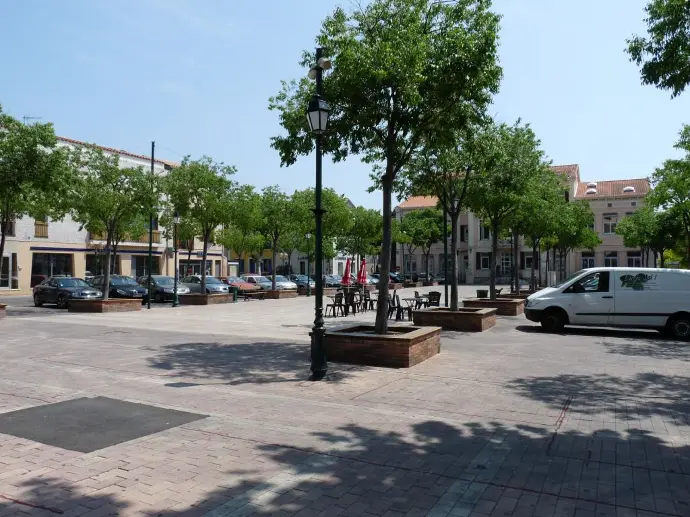 place du marché de la Garde